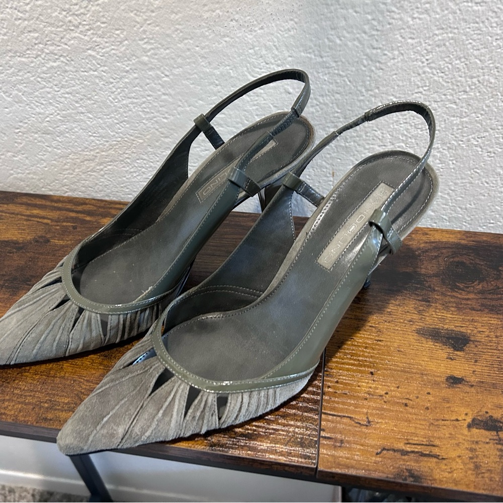 Bandolino Gray Slingback Heels
